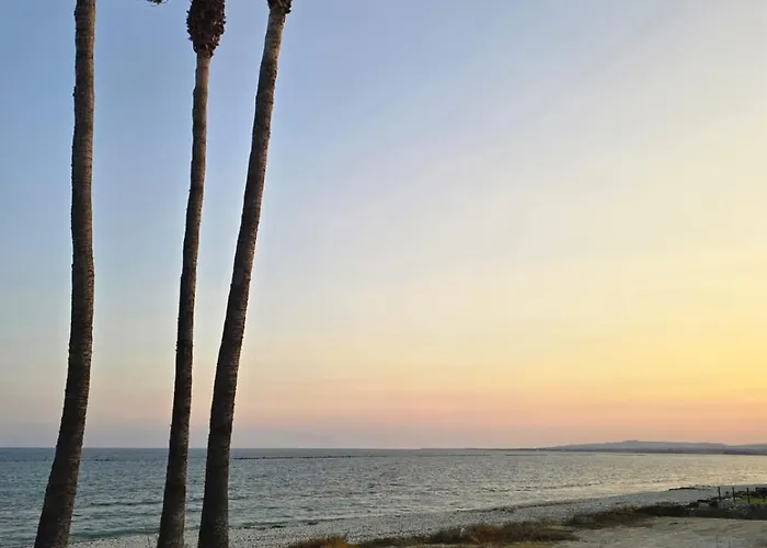 Fabulous Front House With Pool Larnaca