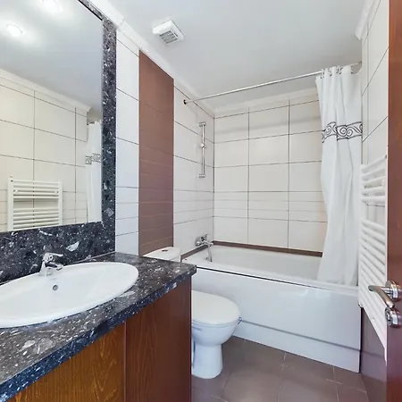 Villa Fabulous Front House With Pool Larnaca