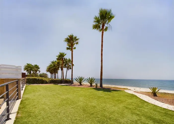 Willa Fabulous Front House With Pool *