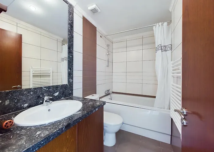 Willa Fabulous Front House With Pool Larnaca