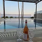 Fabulous Front House With Pool Villa *